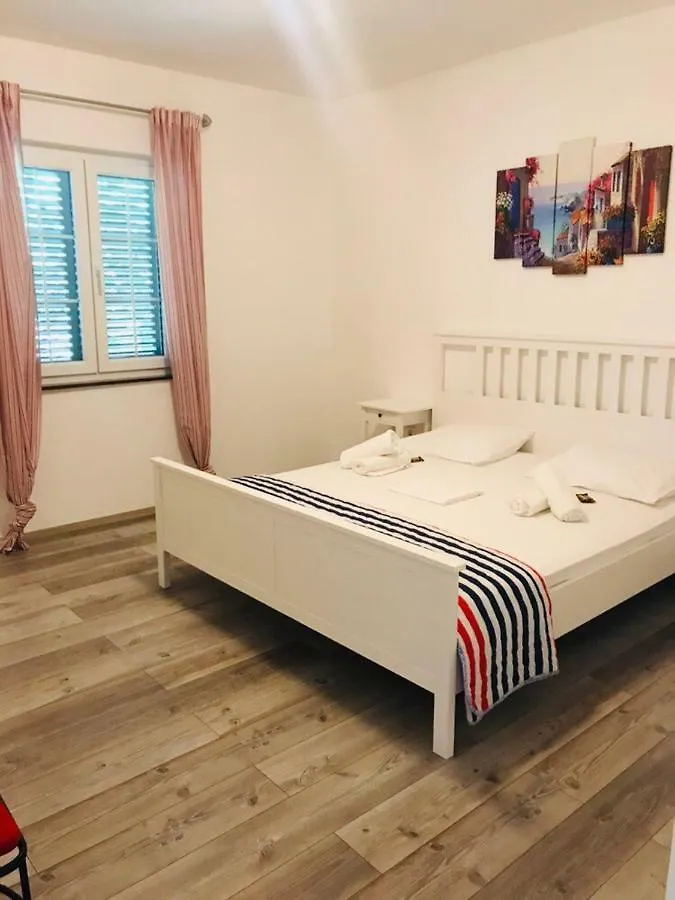 Apartments Biba Zadar 0*,  Croatia